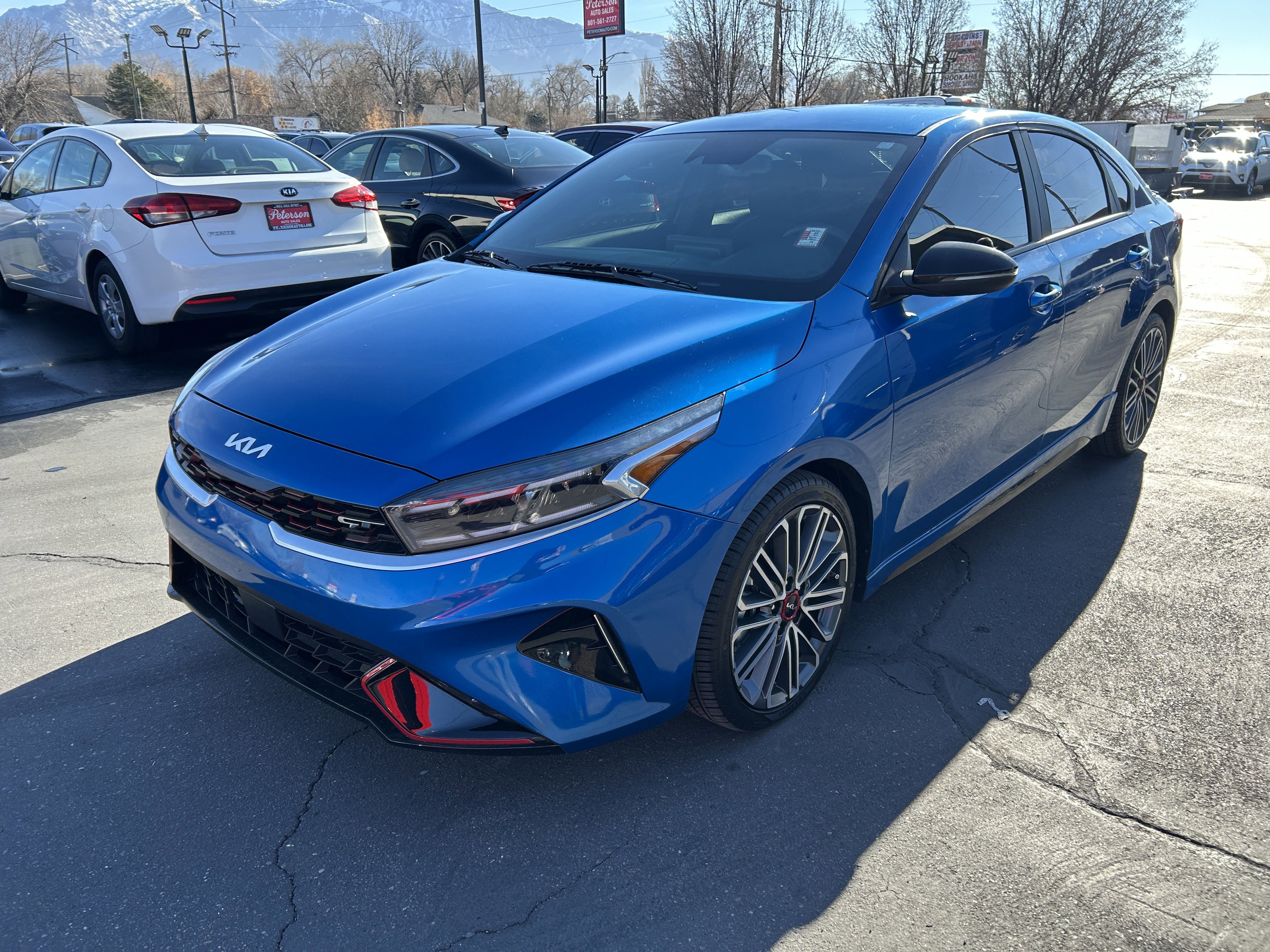 Used 2022 Kia Forte GT w/ GT Technology Package image 2
