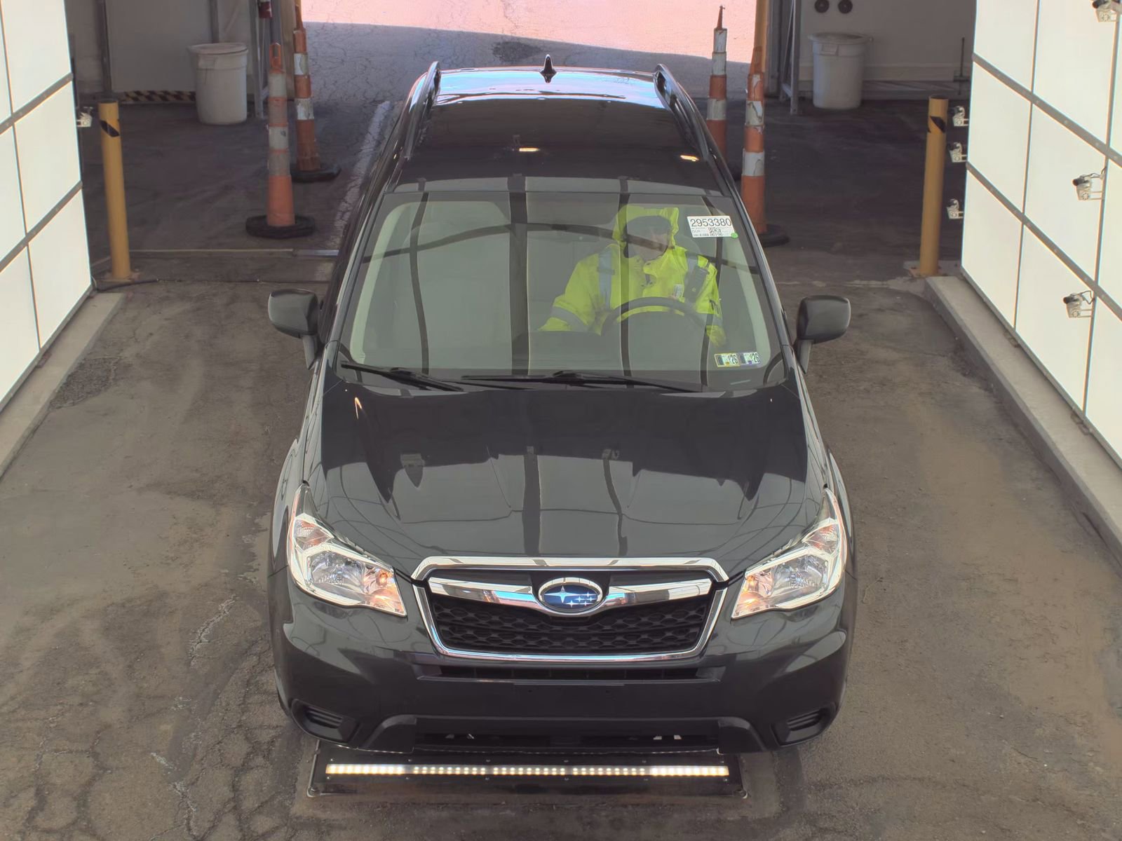 Used 2016 Subaru Forester 2.5i w/ Alloy Wheel Package image 2