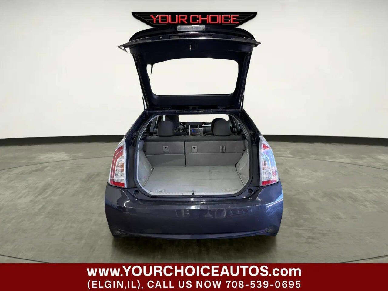 Used 2013 Toyota Prius Three w/ Solar Roof Pkg FWD image 6