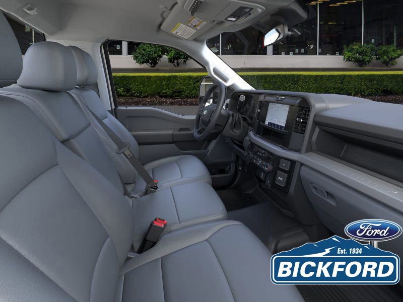 New 2025 Ford F550 2WD Regular Cab Super Duty image 11