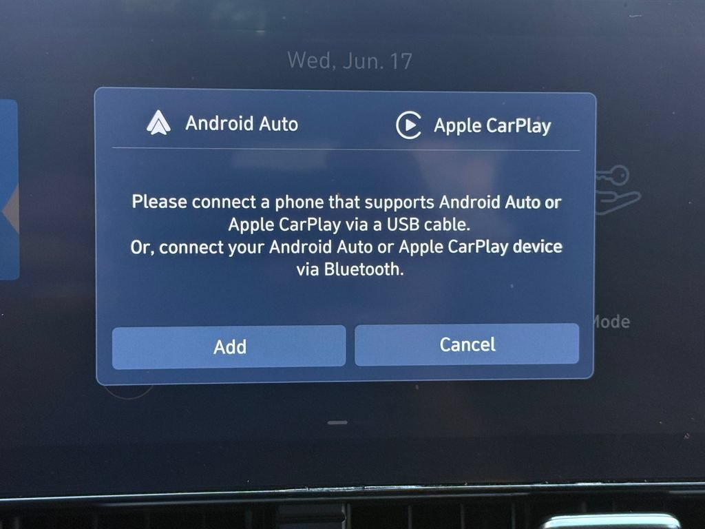 Used 2024 Hyundai Kona SEL FWD image 2