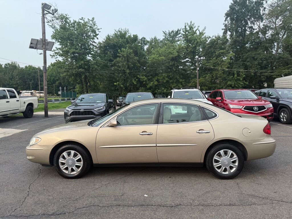 Used 2005 Buick LaCrosse CX FWD image 4