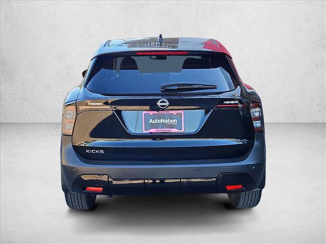 Certified 2025 Nissan Kicks SV FWD image 7