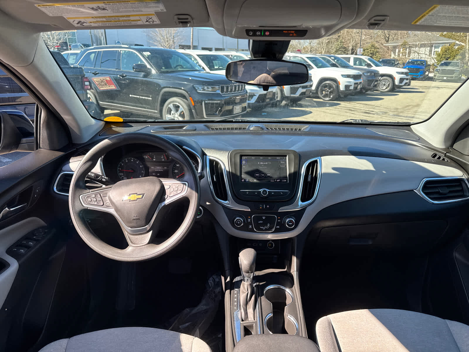 Used 2023 Chevrolet Equinox LS w/ Midnight Edition image 29