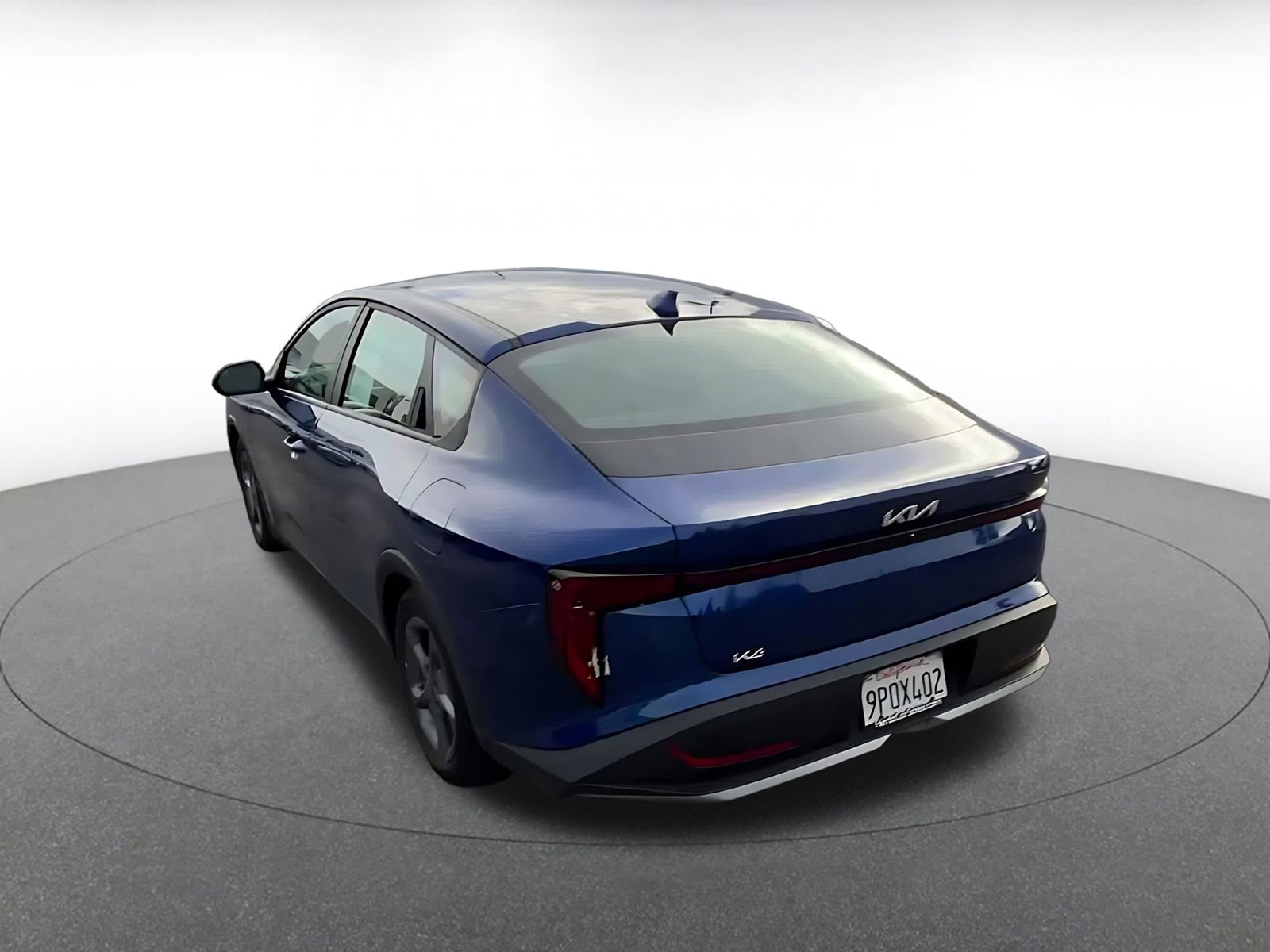 Used 2025 Kia K4 LXS image 11