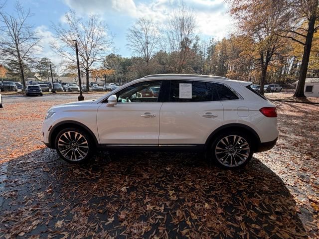 Used 2016 Lincoln MKX Reserve w/ Luxury Package image 3