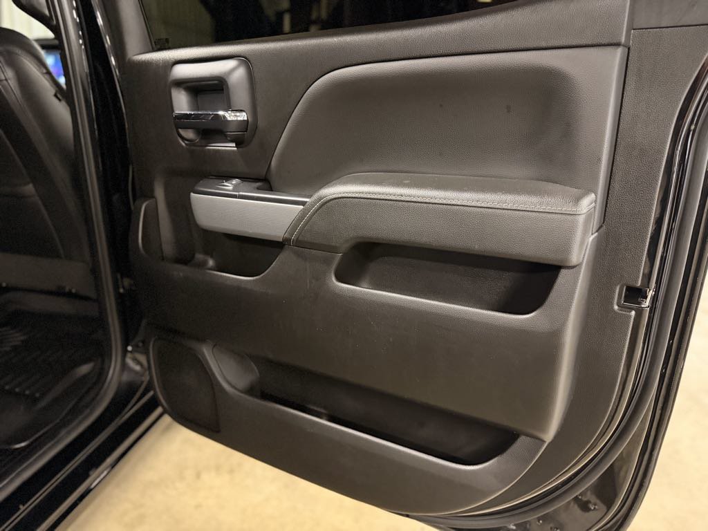 Used 2019 Chevrolet Silverado 2500 LTZ w/ Duramax Plus Package AWD/4WD image 29