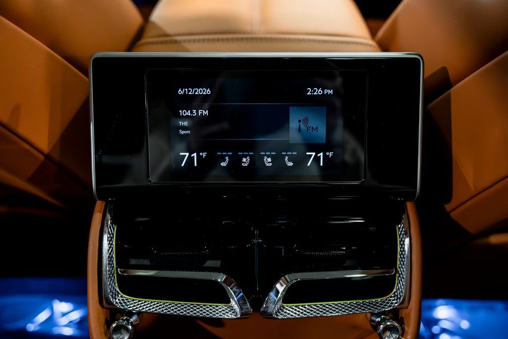 Used 2023 Bentley Flying Spur W12 AWD/4WD image 84
