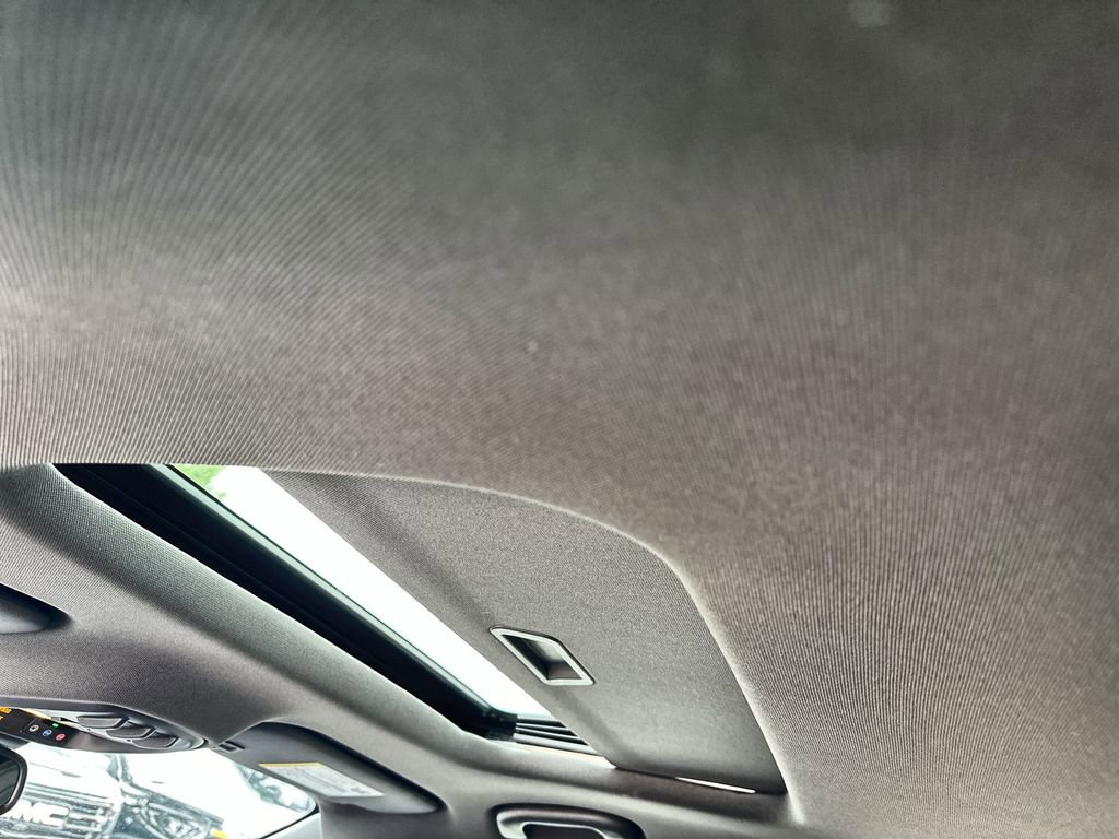 Used 2026 Buick Envista Avenir FWD image 19