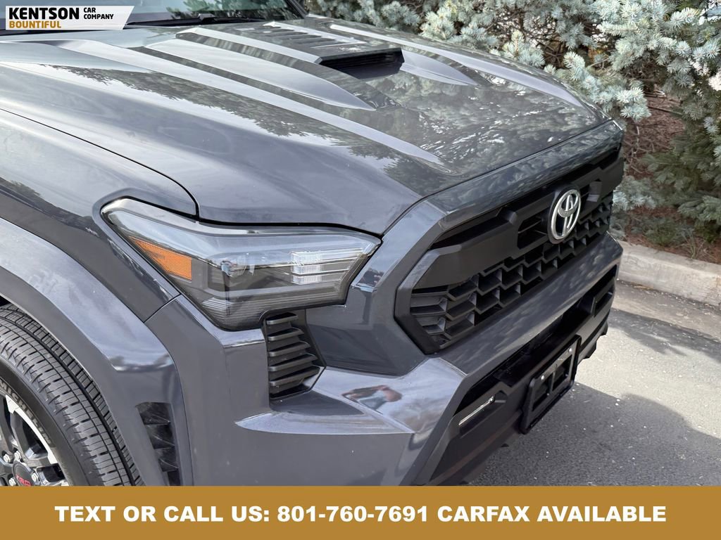 Used 2025 Toyota Tacoma 4x4 Double Cab image 14