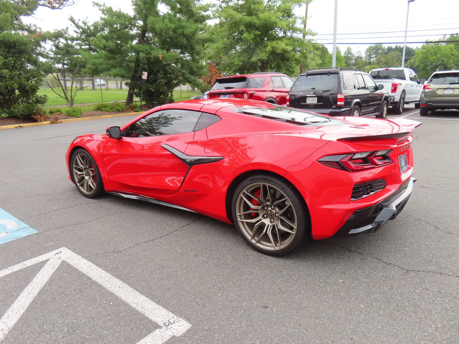 Used 2023 Chevrolet Corvette Z06 w/ Battery Protection Package RWD image 8