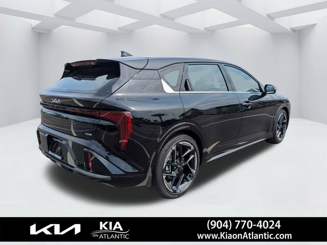 New 2026 Kia K4 GT-Line w/ GT-Line Premium Package FWD image 3