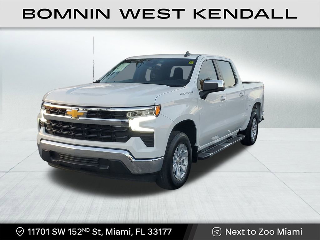 Used 2024 Chevrolet Silverado 1500 LT image 3
