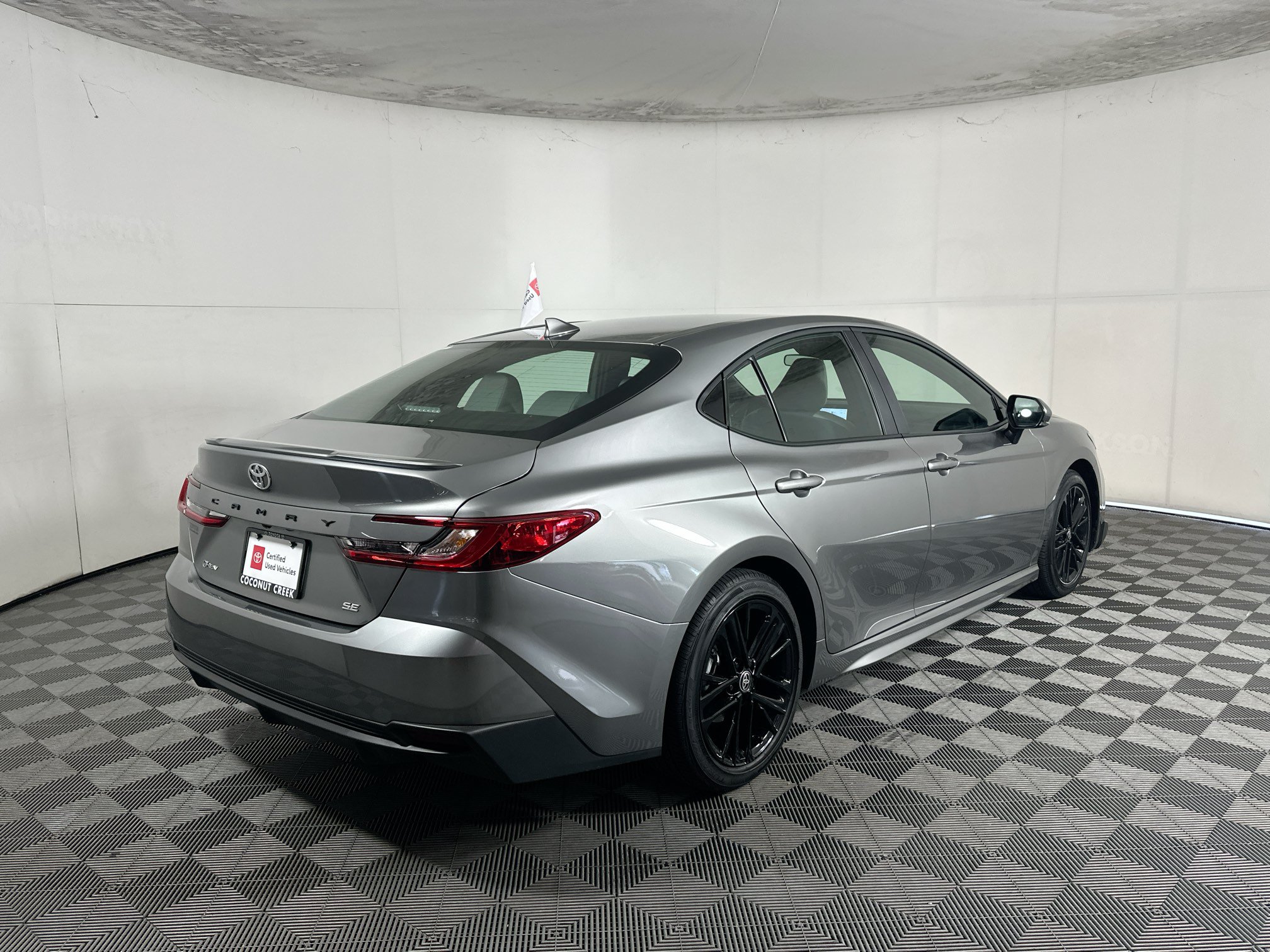 Certified 2026 Toyota Camry SE FWD image 3