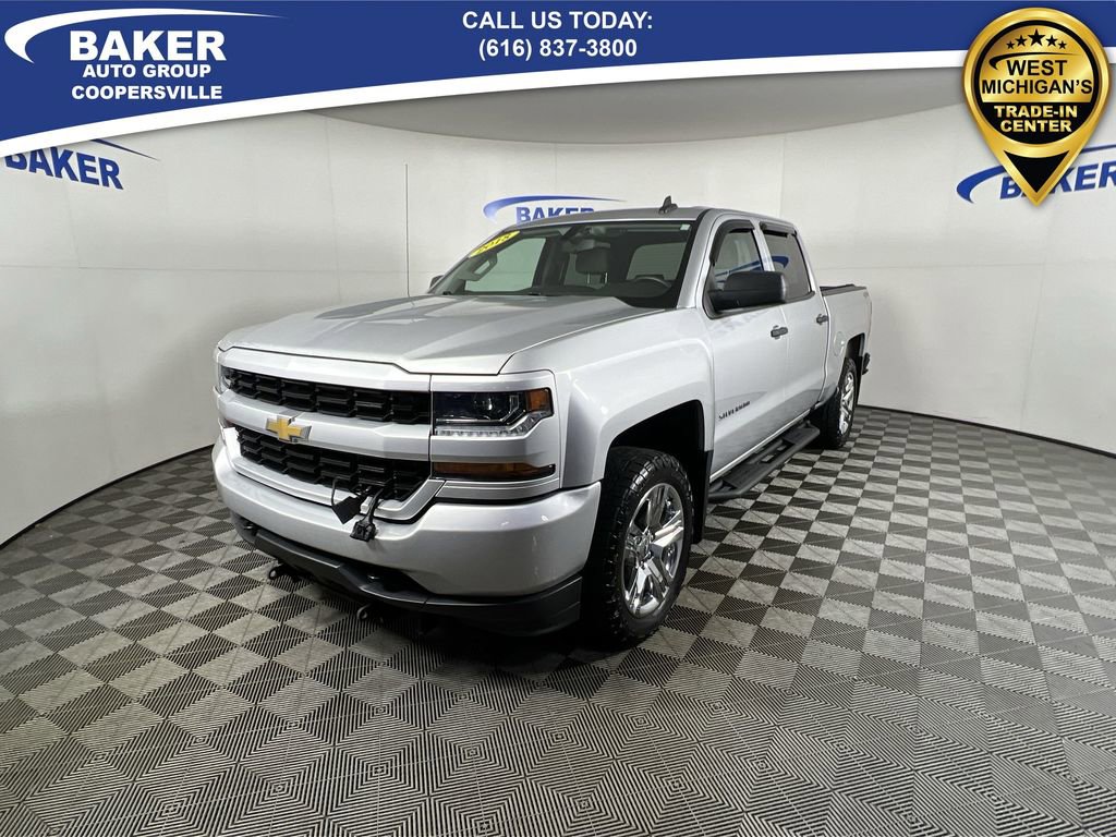 Used 2018 Chevrolet Silverado 1500 Custom w/ Custom Value Package image 5