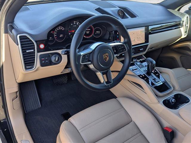 Used 2022 Porsche Cayenne image 10