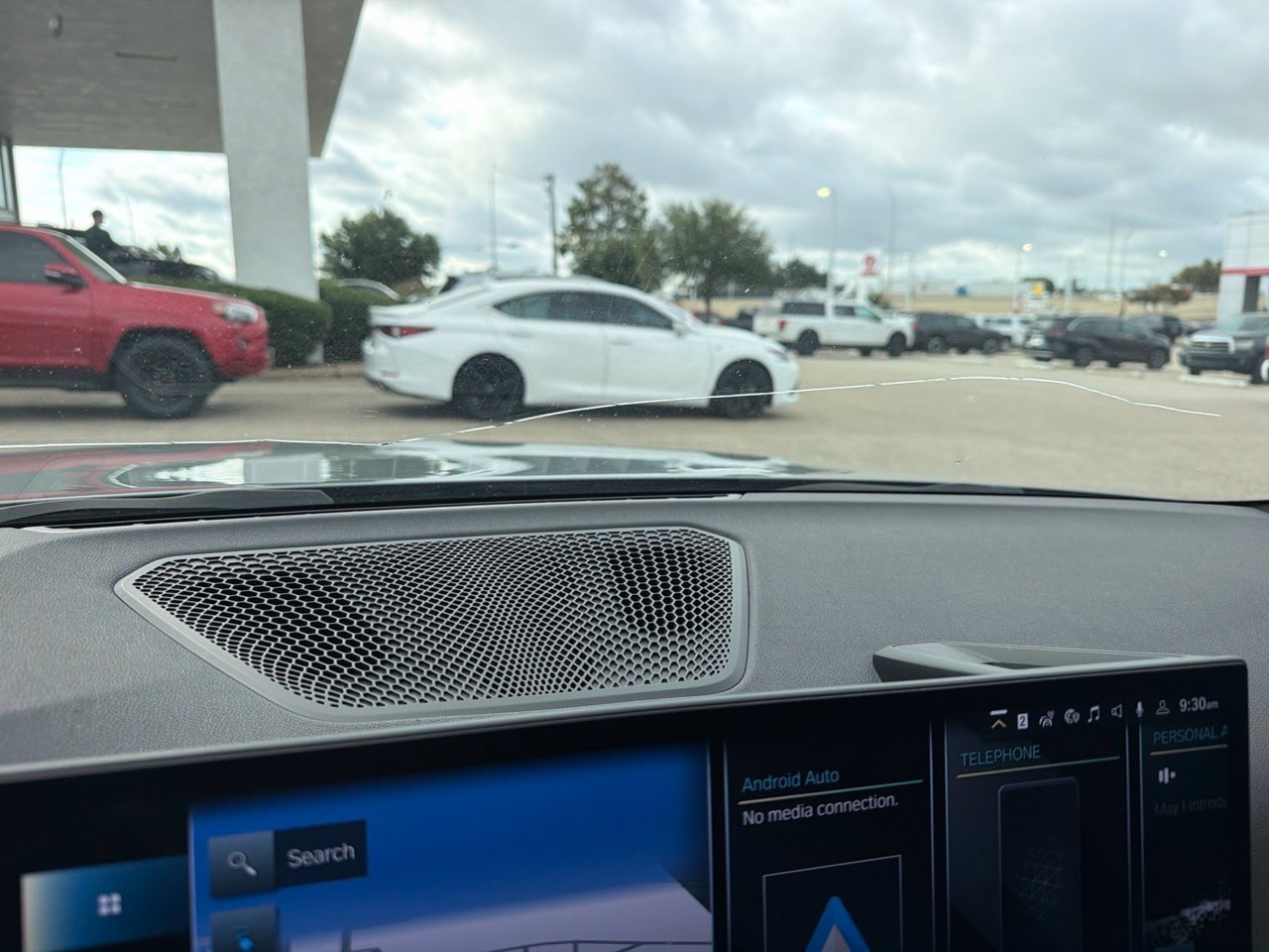 Used 2023 BMW i4 eDrive40 RWD image 8
