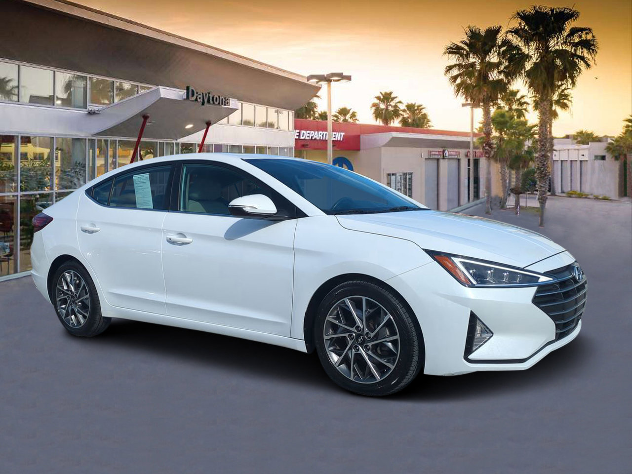 Used 2020 Hyundai Elantra Limited w/ Ultimate Package 03