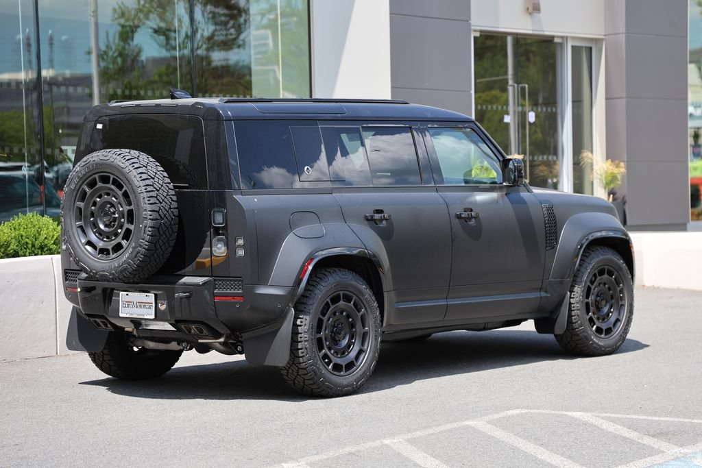 New 2026 Land Rover Defender 110 OCTA AWD/4WD image 4