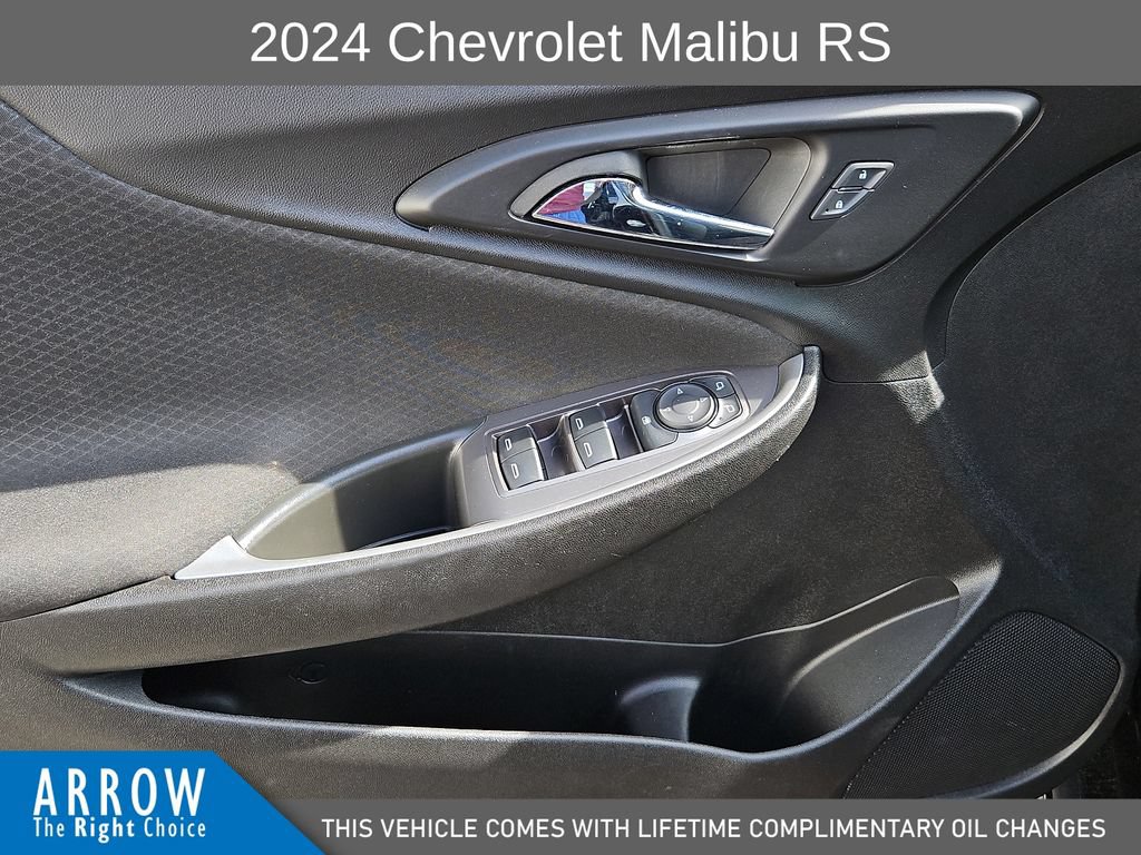 Used 2024 Chevrolet Malibu RS FWD image 21