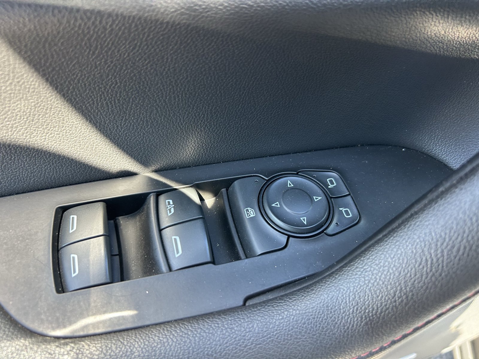 Certified 2024 Chevrolet Blazer RS w/ Driver Confidence II Package FWD image 30