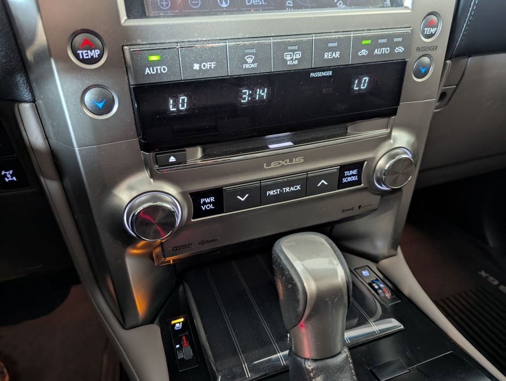 Used 2020 Lexus GX 460 Premium w/ Premium Package image 45