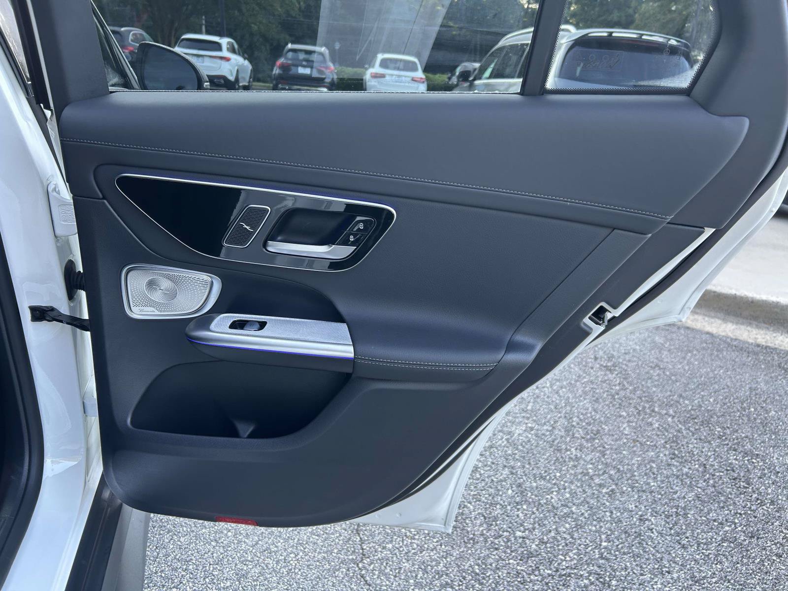 Certified 2025 Mercedes-Benz GLC 350e 4MATIC image 43
