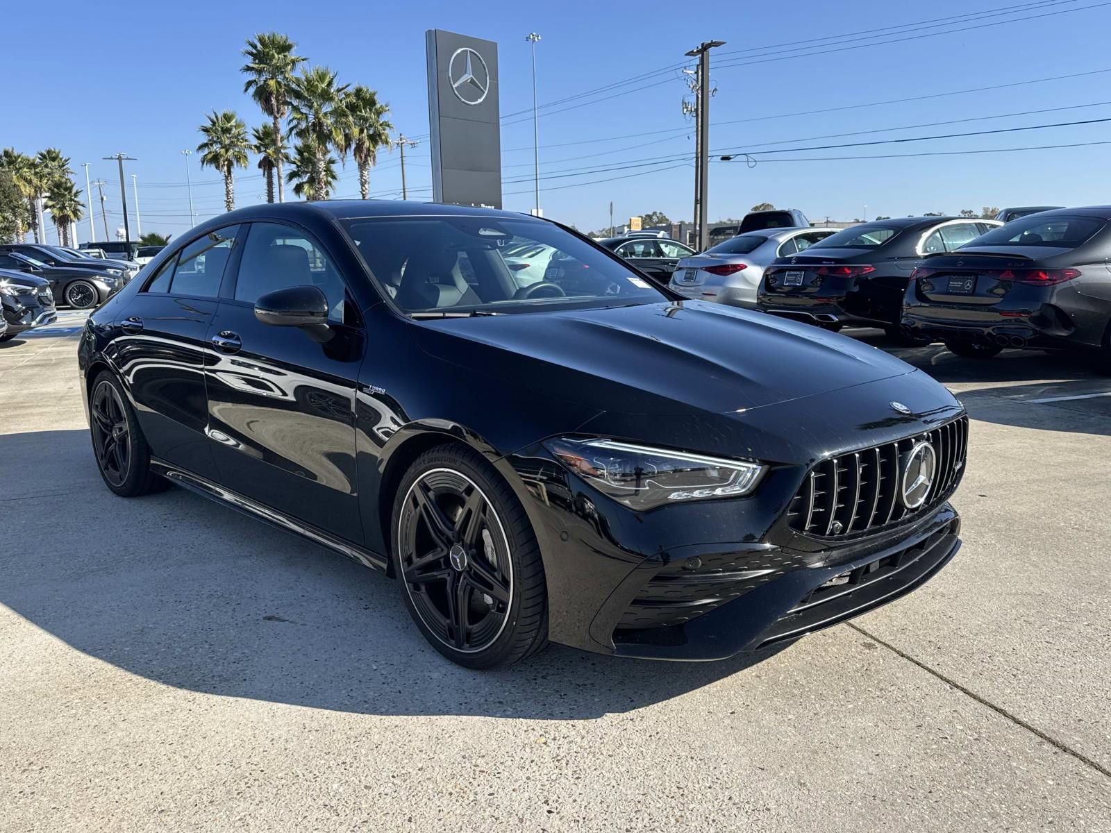 Used 2025 Mercedes-Benz CLA 35 AMG 4MATIC image 3