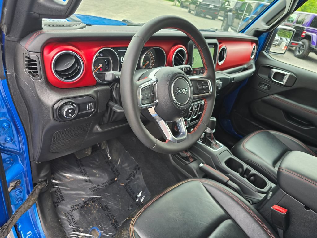 Used 2023 Jeep Gladiator Rubicon w/ Cold Weather Group AWD/4WD image 23