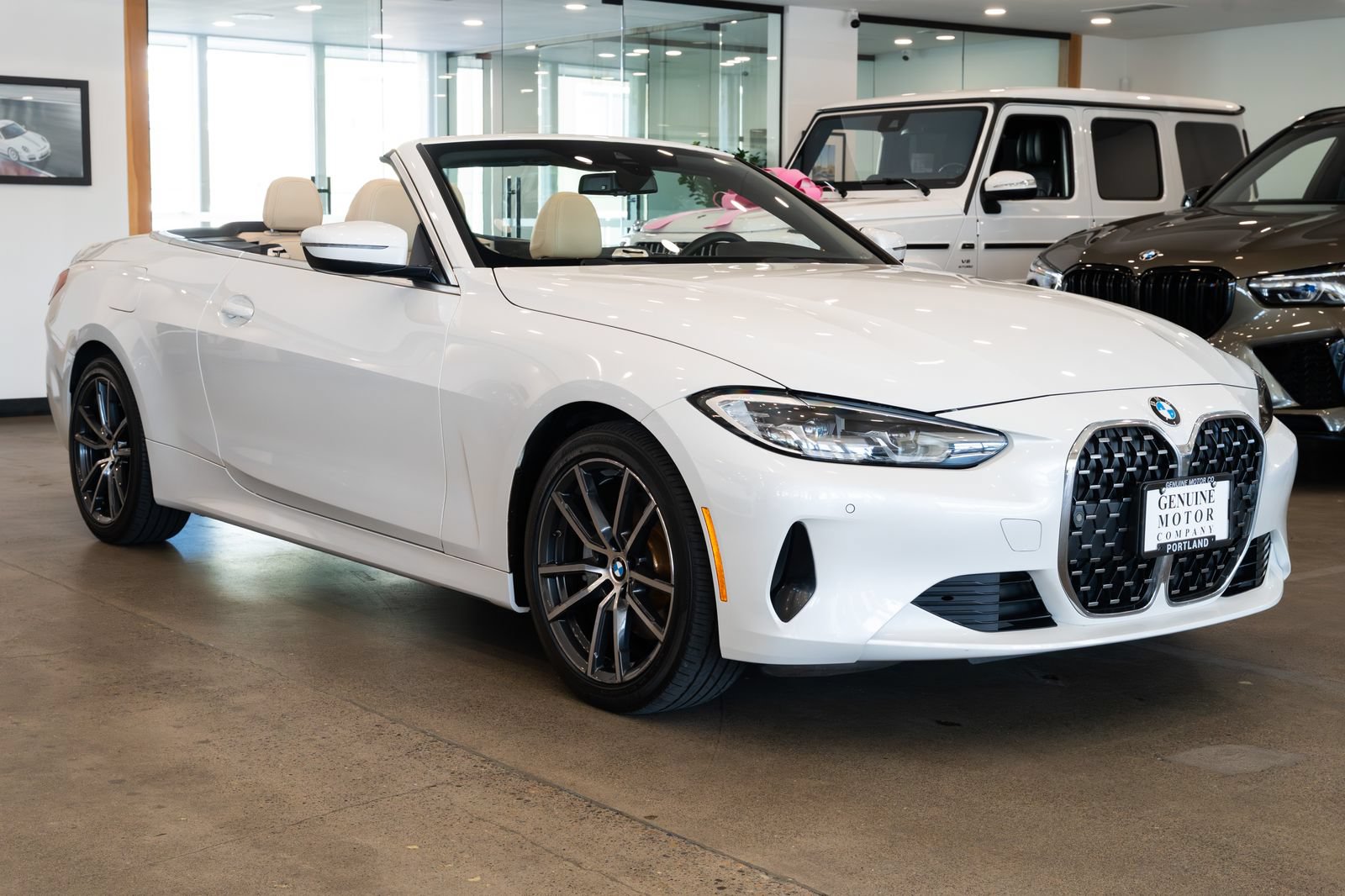 Used 2022 BMW 430i xDrive Convertible w/ Convenience Package AWD/4WD image 8