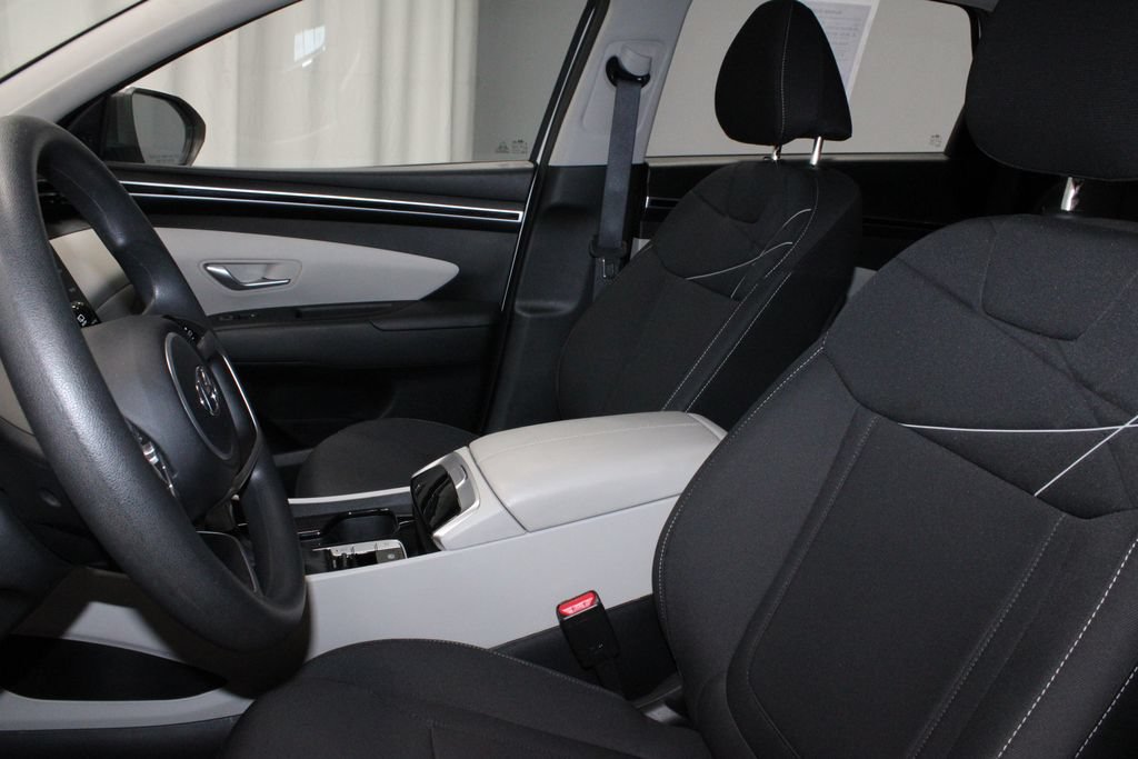 Used 2024 Hyundai Tucson SE AWD/4WD image 25
