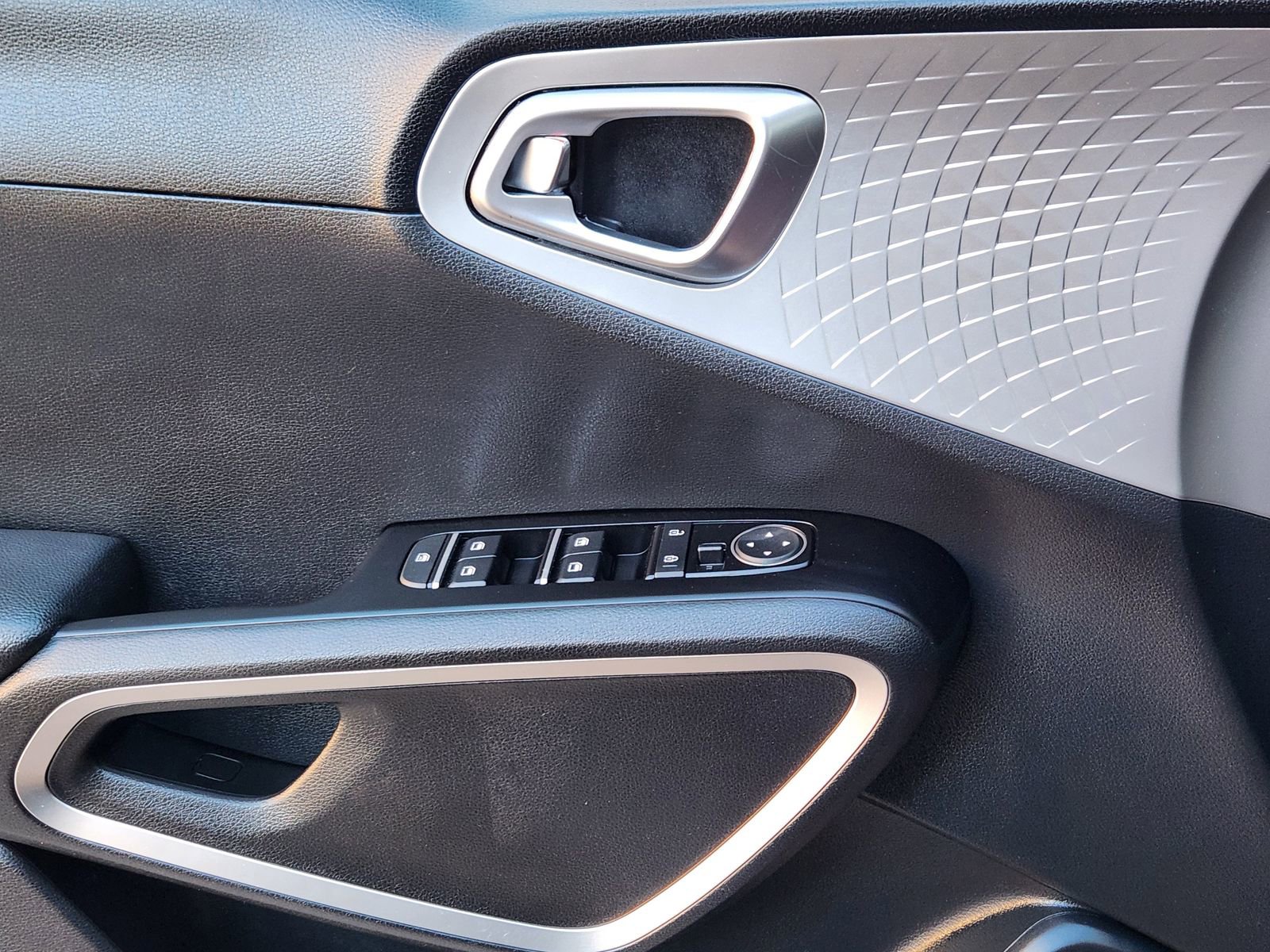 Used 2023 Kia Soul S image 27