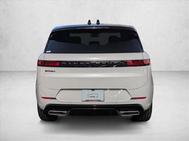 New 2026 Land Rover Range Rover Sport Dynamic SE image 8