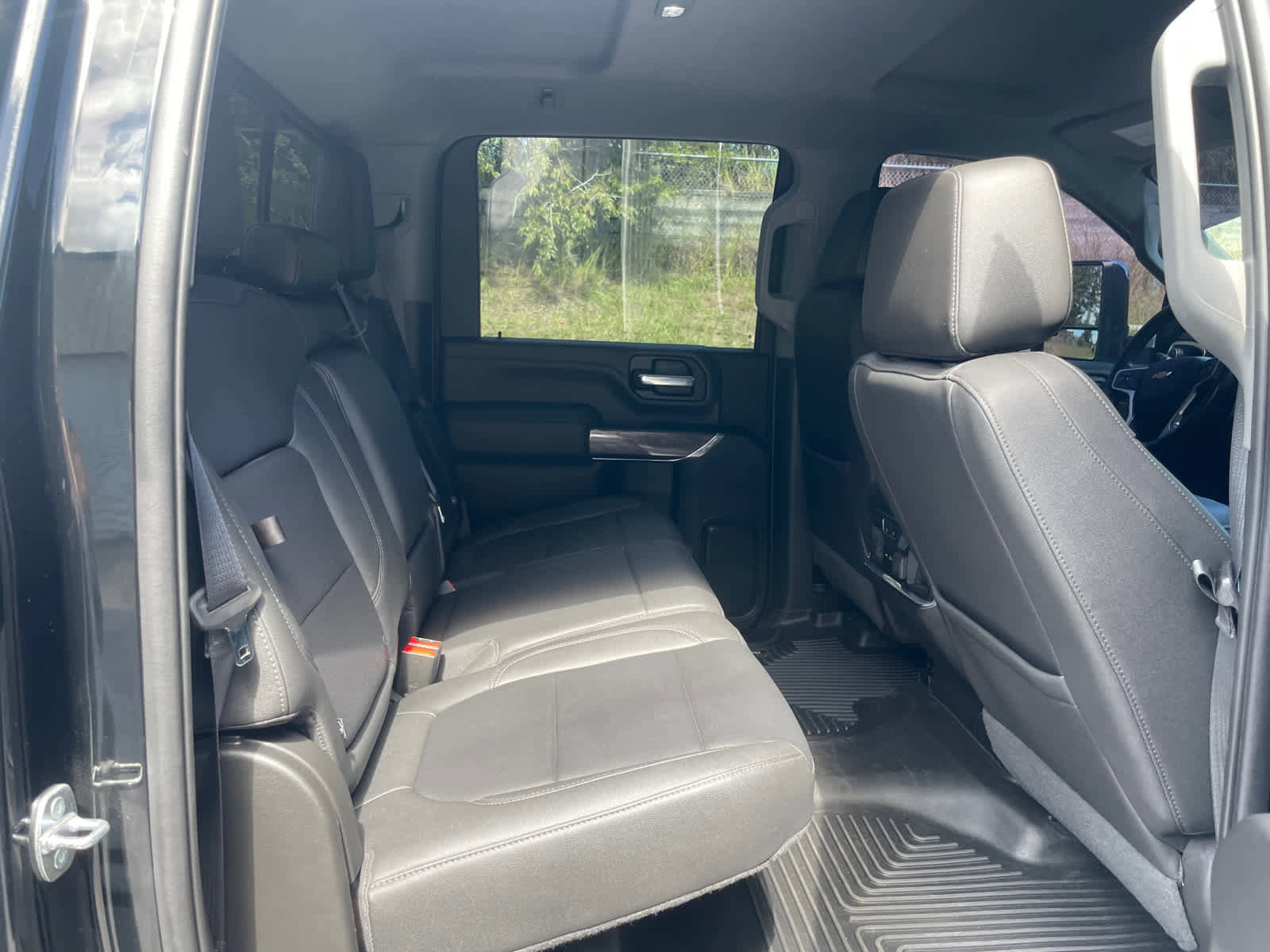 Used 2022 Chevrolet Silverado 1500 LTZ w/ LTZ Premium Package image 41