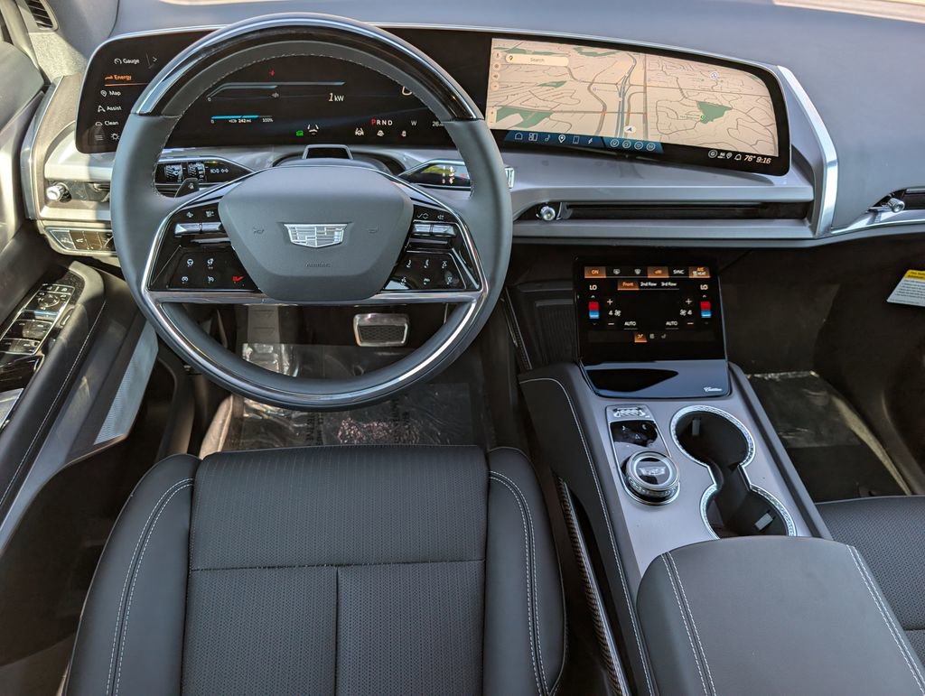 New 2026 Cadillac Vistiq Sport AWD/4WD image 18