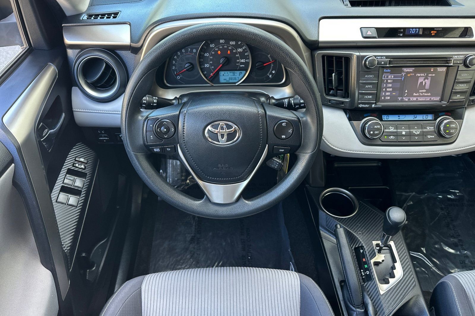 Used 2014 Toyota RAV4 XLE image 14