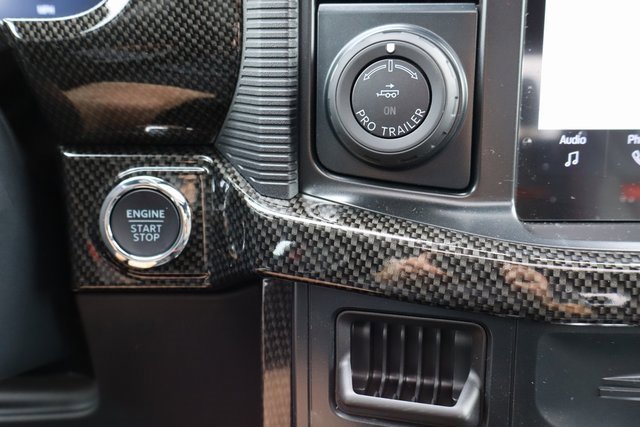 New 2025 Ford F150 Lariat w/ Equipment Group 502A High image 39