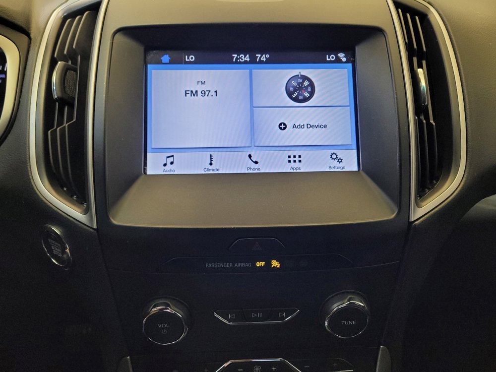 Used 2019 Ford Edge SEL AWD/4WD image 25
