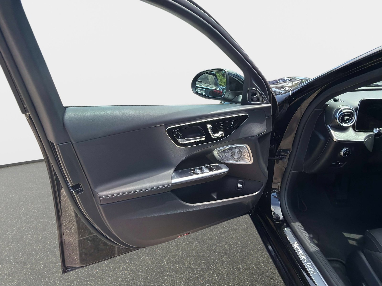 Certified 2026 Mercedes-Benz C 300 Sedan image 16
