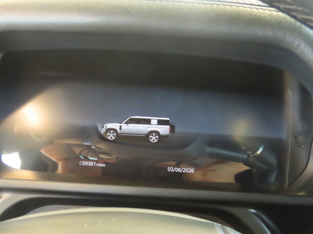 Used 2024 Land Rover Defender 130 X AWD/4WD image 25