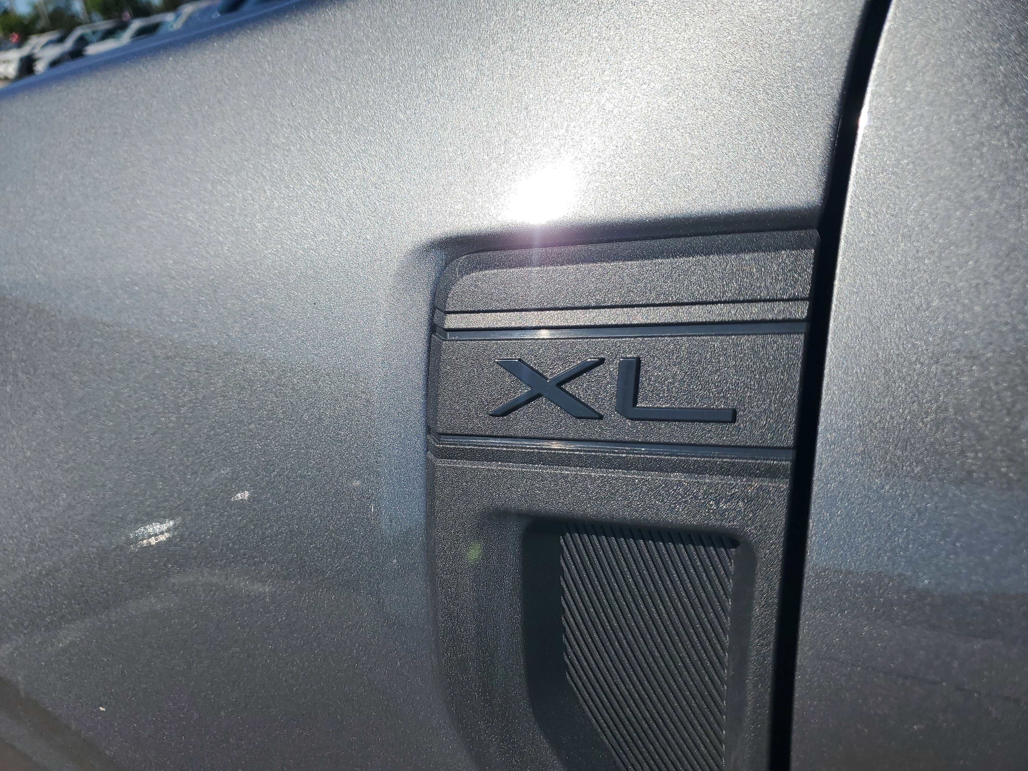 New 2026 Ford Maverick XL image 9