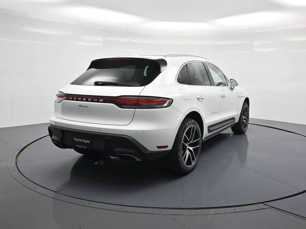 New 2026 Porsche Macan image 27