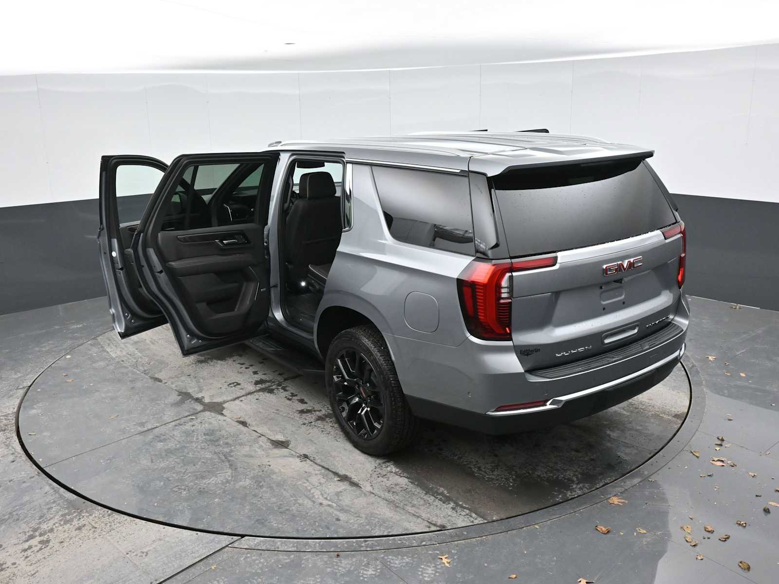 New 2026 GMC Yukon Elevation w/ LPO, Floor Liner Package image 49