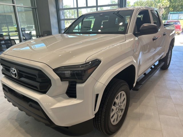 New 2025 Toyota Tacoma SR