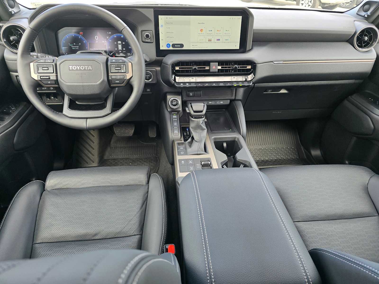 Used 2025 Toyota Land Cruiser image 18