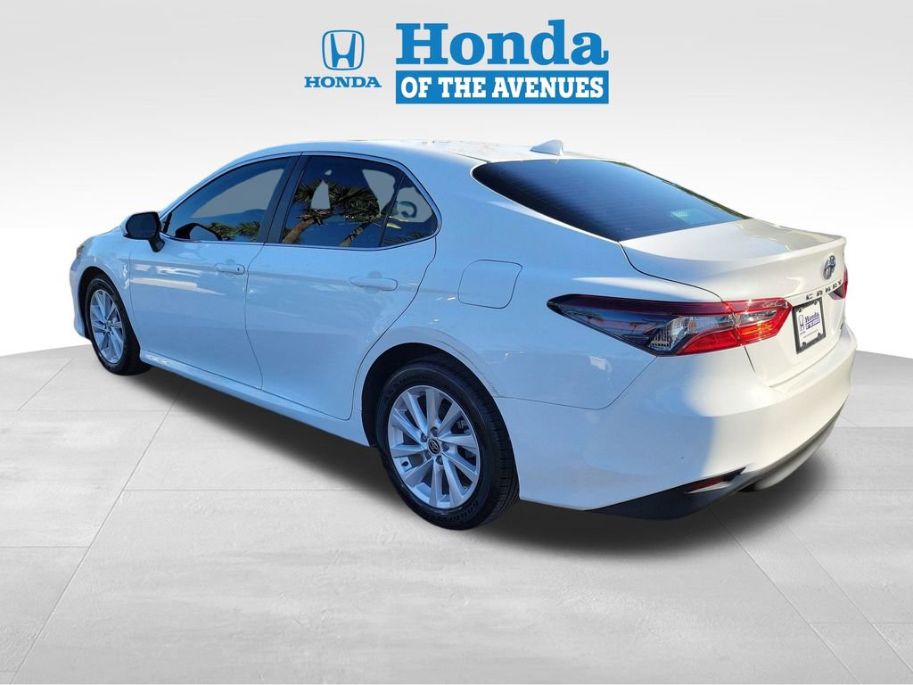 Used 2024 Toyota Camry LE FWD image 3