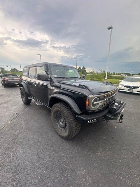 Used 2024 Ford Bronco Everglades AWD/4WD image 3
