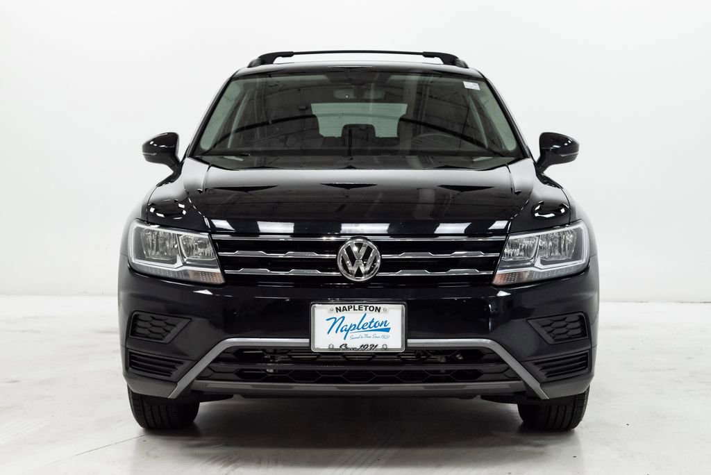 Used 2020 Volkswagen Tiguan SE w/ Panoramic Sunroof Package AWD/4WD image 4