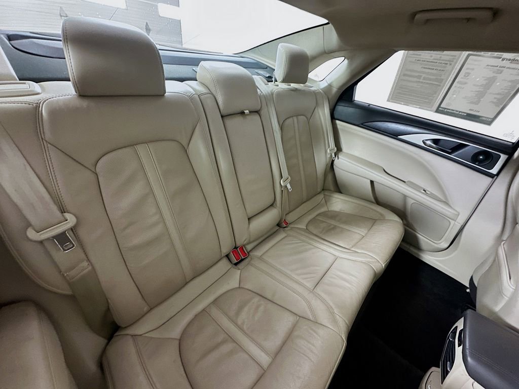 Used 2018 Lincoln MKZ Reserve w/ Technology Package image 27