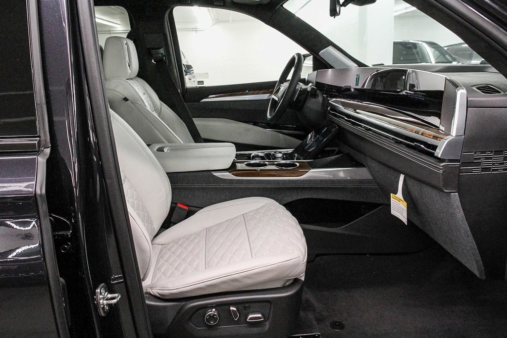New 2026 Cadillac Escalade ESV Platinum Sport image 20
